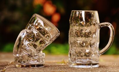 Chopes de bières déformées